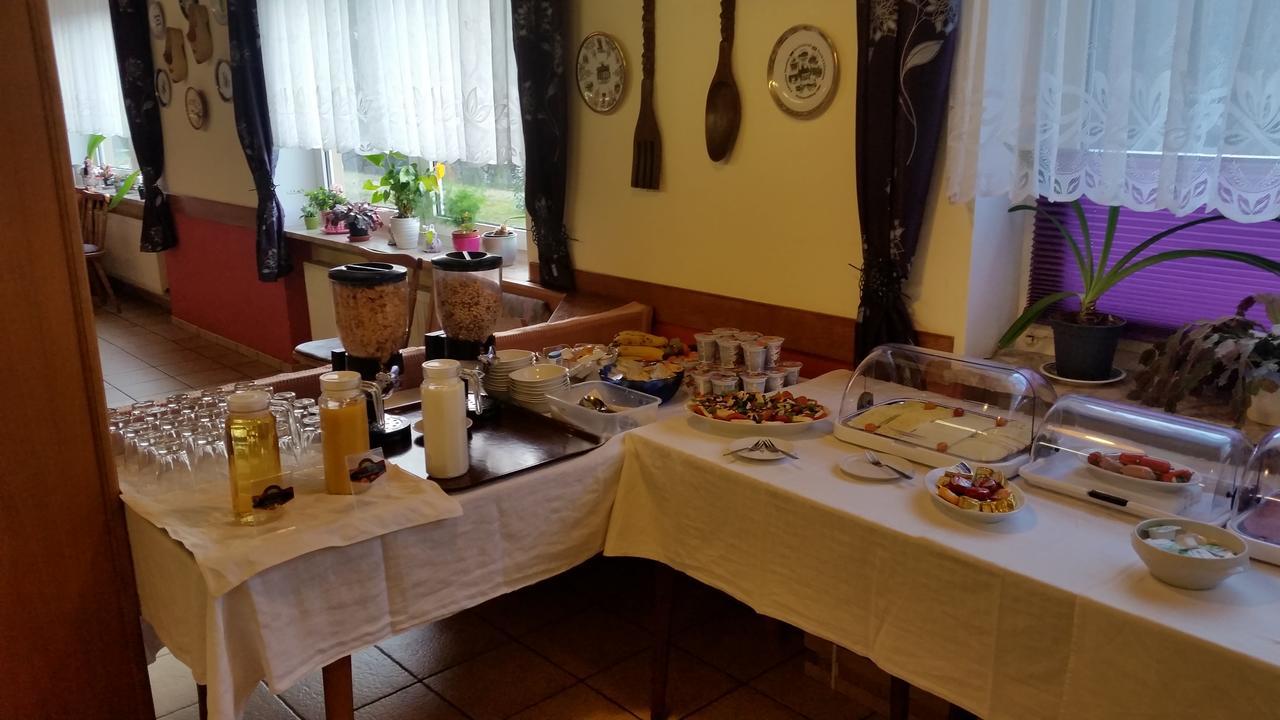 ורמנסטיינאך Hotel-Pension Dressel מראה חיצוני תמונה