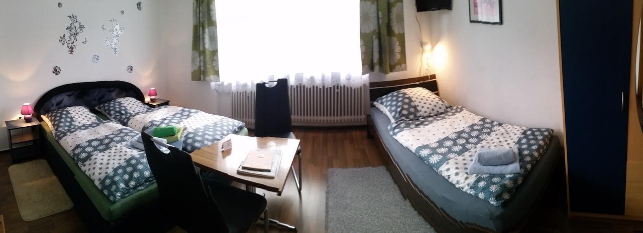 ורמנסטיינאך Hotel-Pension Dressel מראה חיצוני תמונה