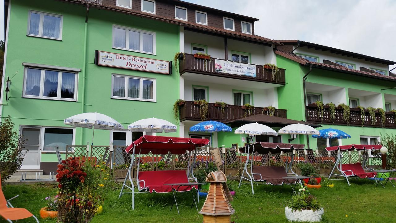 ורמנסטיינאך Hotel-Pension Dressel מראה חיצוני תמונה